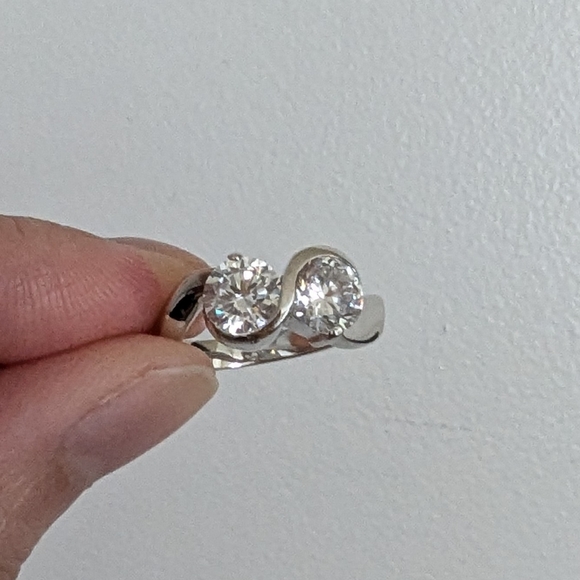 Toi et Moi ring size US 7.5 - Picture 9 of 11